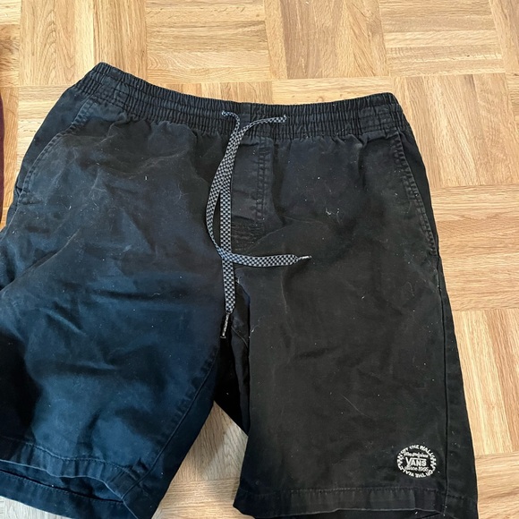 Vans shorts x2 - Picture 4 of 4